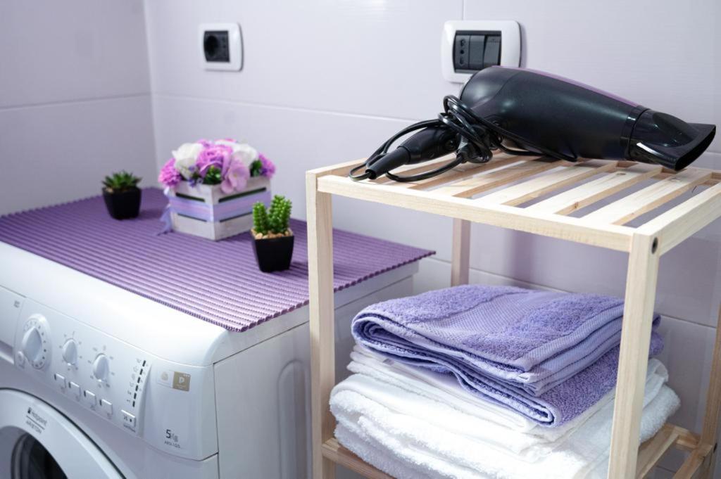 La Casa Di Emma Apartment Terni Bagian luar foto